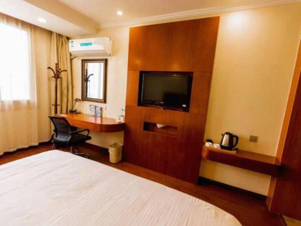 GreenTree Inn Suzhou Guanqian Yangyuxiang Metro Station Business Hotel Bagian luar foto