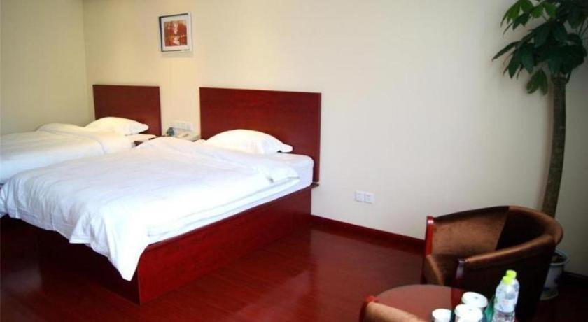 GreenTree Inn Suzhou Guanqian Yangyuxiang Metro Station Business Hotel Bagian luar foto
