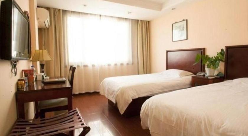 GreenTree Inn Suzhou Guanqian Yangyuxiang Metro Station Business Hotel Bagian luar foto