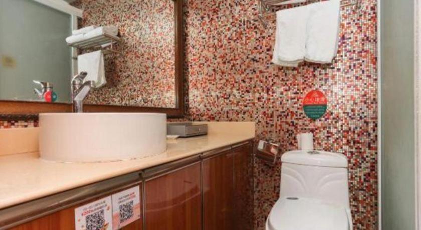 GreenTree Inn Suzhou Guanqian Yangyuxiang Metro Station Business Hotel Bagian luar foto